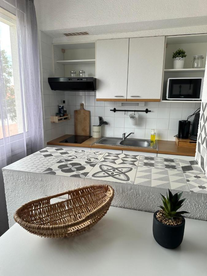 Charmant Studio Lumineux Florida Plage Apartman Canet-en-Roussillon Kültér fotó