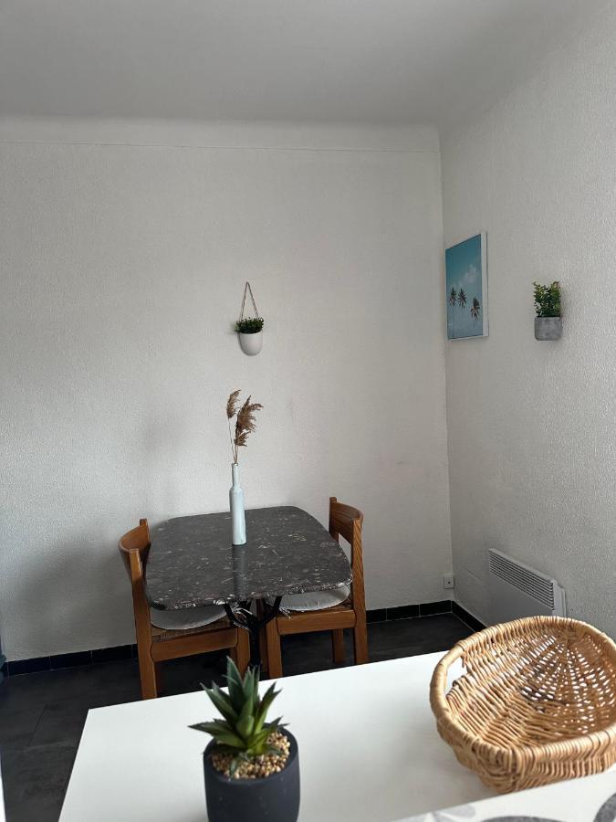 Charmant Studio Lumineux Florida Plage Apartman Canet-en-Roussillon Kültér fotó